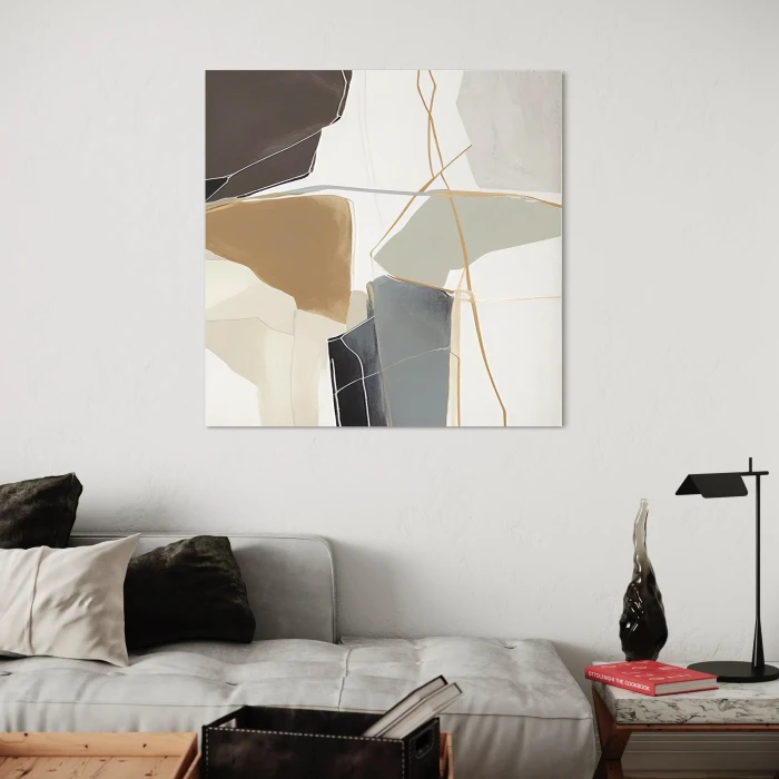 لوحة تجريدية تجمع بين الأشكال والألوان