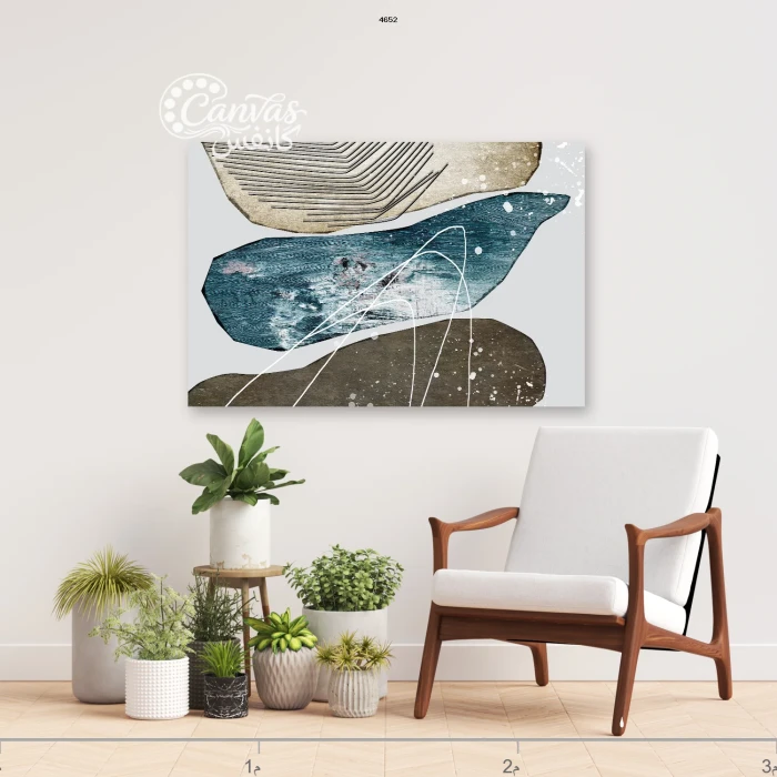 تركيبة فنية حديثة تتضمن أشكال هندسية